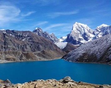 Gokyo Chola Pass Trek